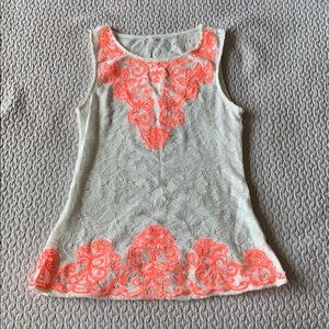 Lace-patterned tank, hot pink and white, size sm